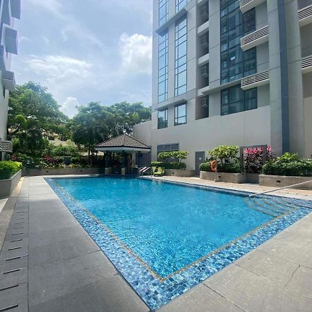 Studio At Viceroy T4 Florence Way Apartment Manila Ngoại thất bức ảnh