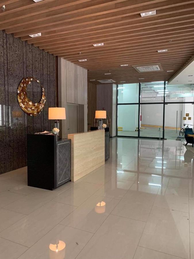 Studio At Viceroy T4 Florence Way Manila Ngoại thất bức ảnh