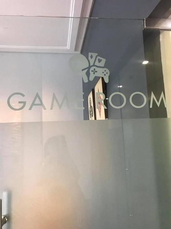 Studio At Viceroy T4 Florence Way Manila Ngoại thất bức ảnh