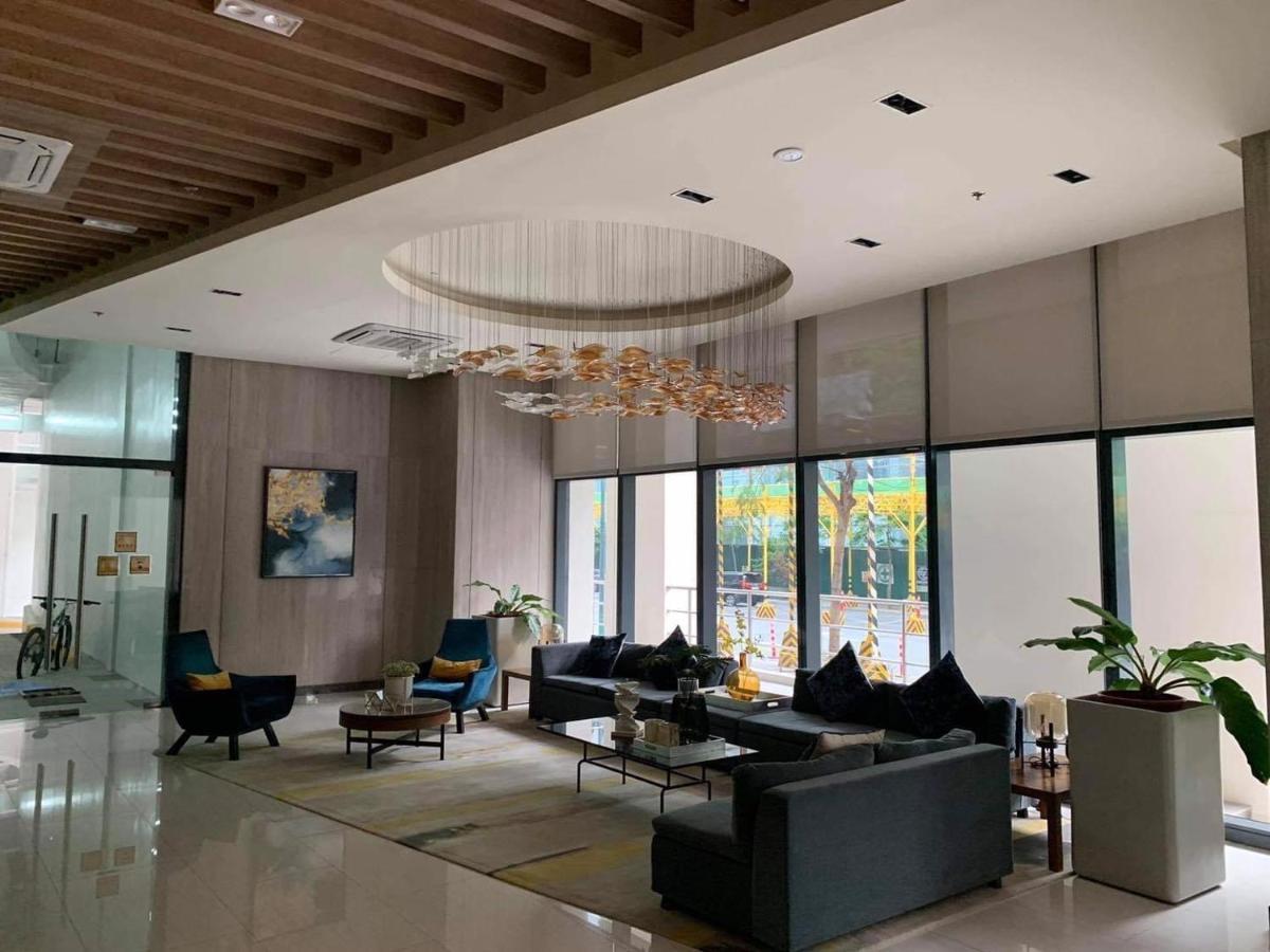 Studio At Viceroy T4 Florence Way Manila Ngoại thất bức ảnh