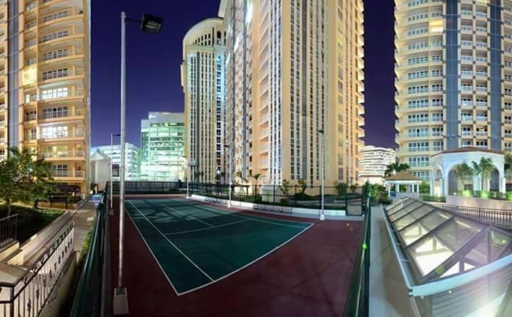 Studio At Viceroy T4 Florence Way Manila Ngoại thất bức ảnh