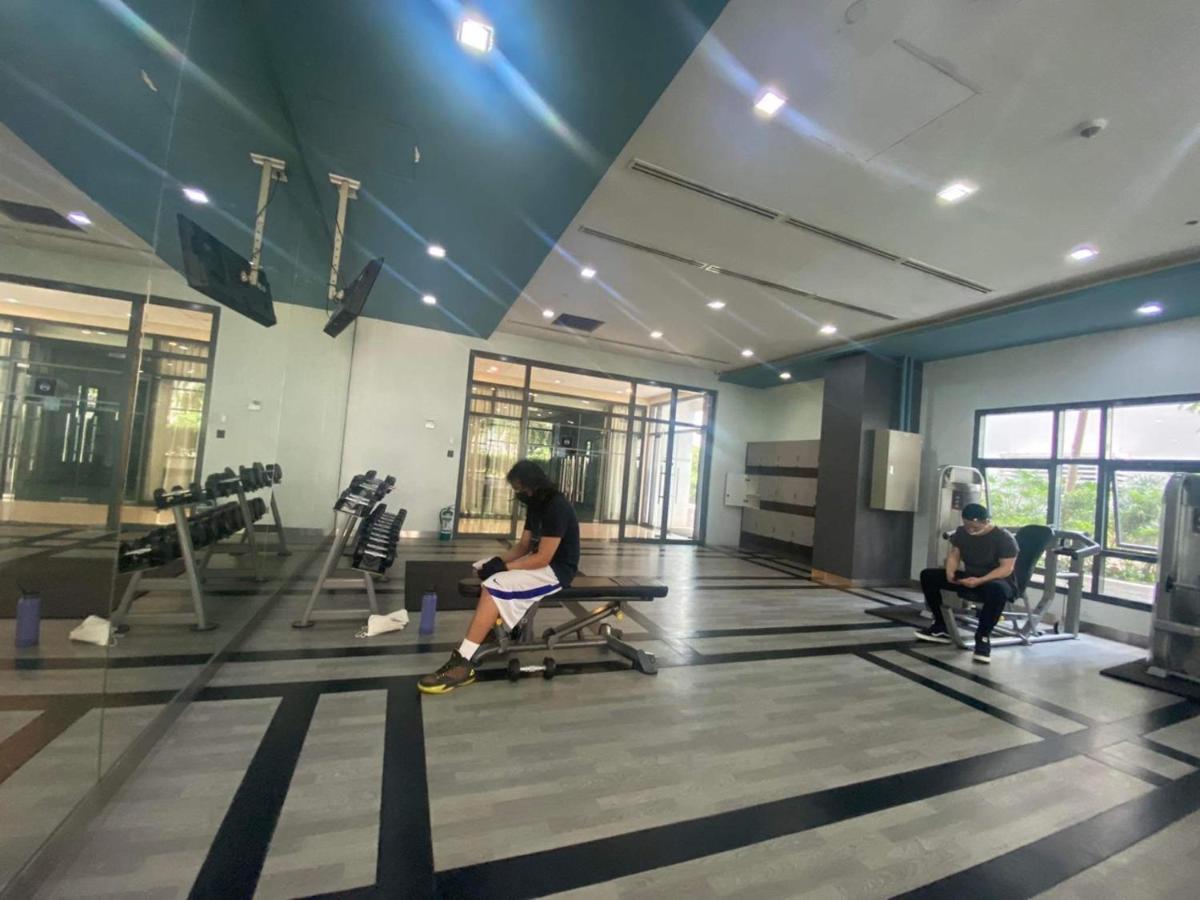 Studio At Viceroy T4 Florence Way Manila Ngoại thất bức ảnh