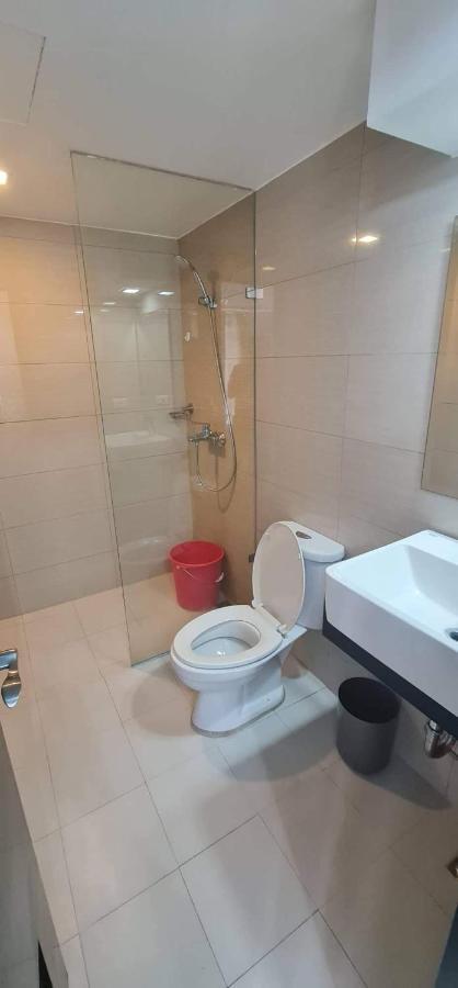 Studio At Viceroy T4 Florence Way Manila Ngoại thất bức ảnh