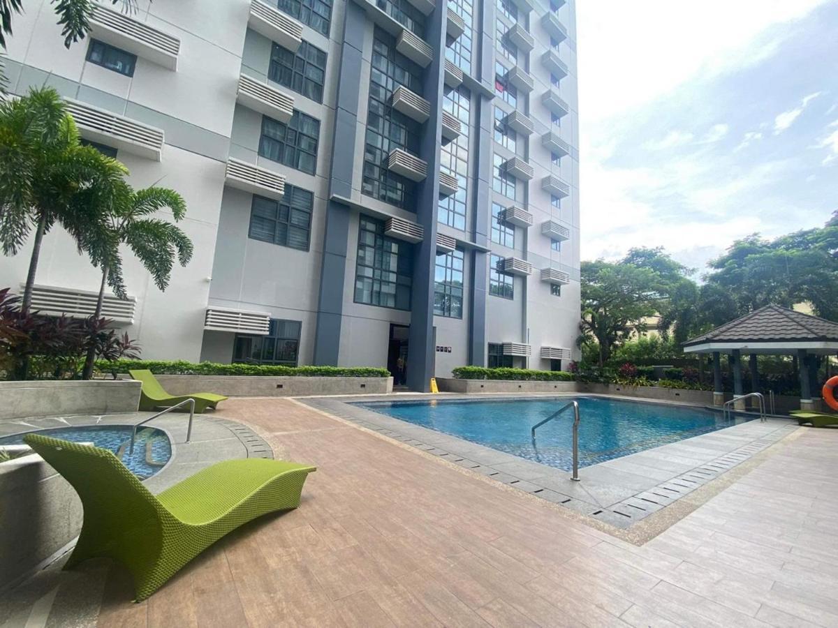 Studio At Viceroy T4 Florence Way Manila Ngoại thất bức ảnh