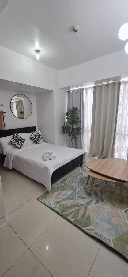 Studio At Viceroy T4 Florence Way Manila Ngoại thất bức ảnh