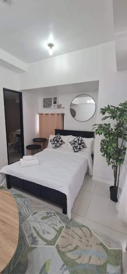 Studio At Viceroy T4 Florence Way Manila Ngoại thất bức ảnh