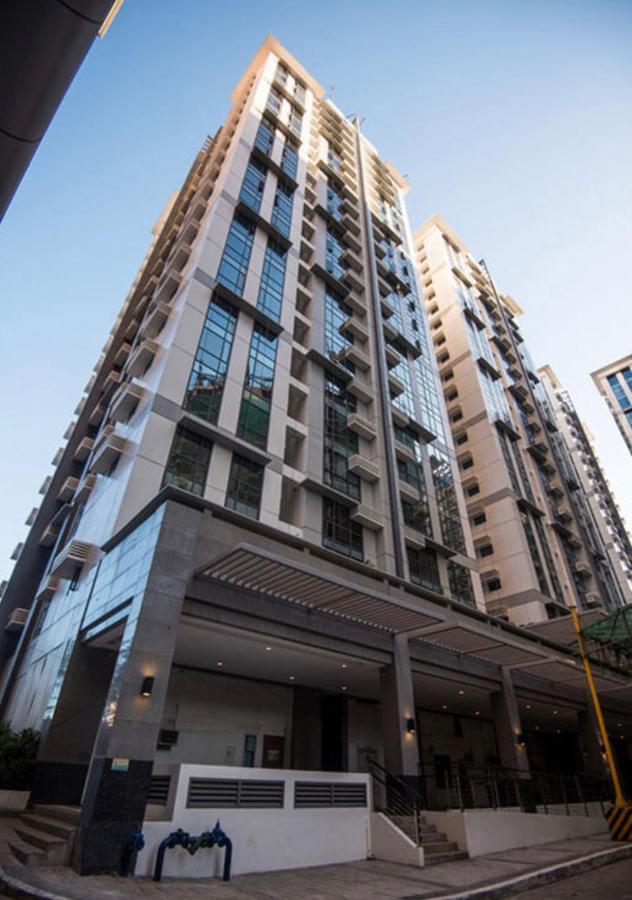 Studio At Viceroy T4 Florence Way Manila Ngoại thất bức ảnh