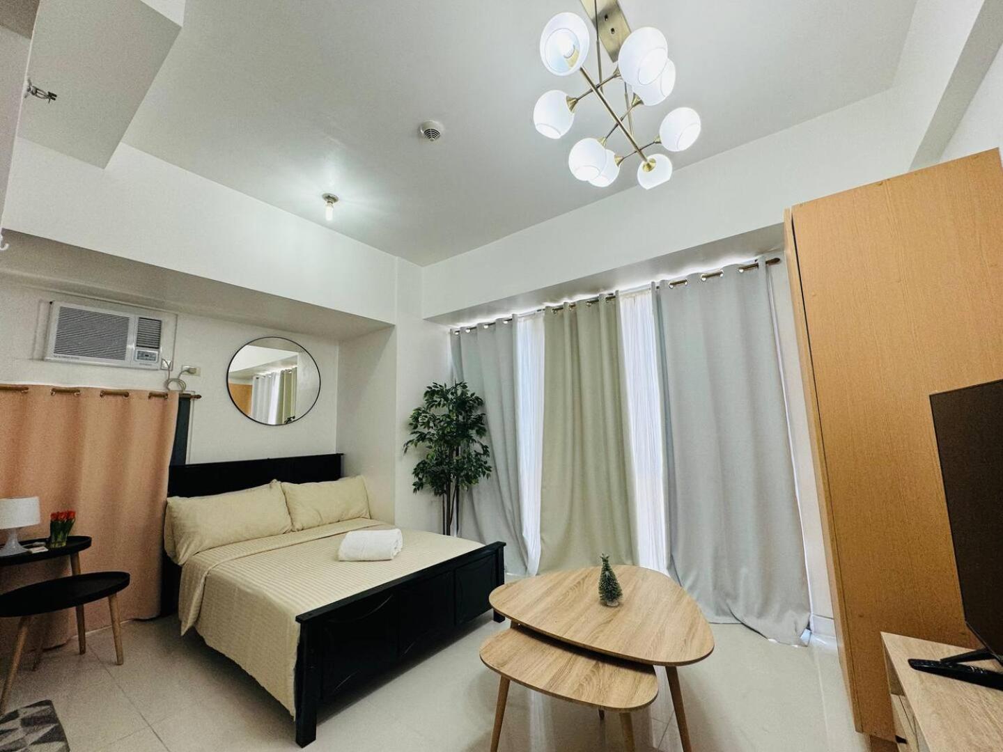 Studio At Viceroy T4 Florence Way Manila Ngoại thất bức ảnh